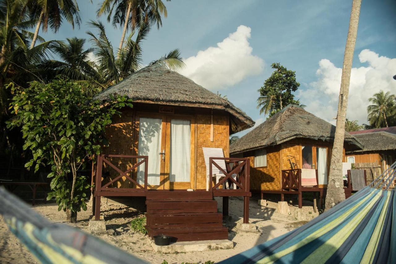 Simeulue Surflodges Lasikin Luaran gambar