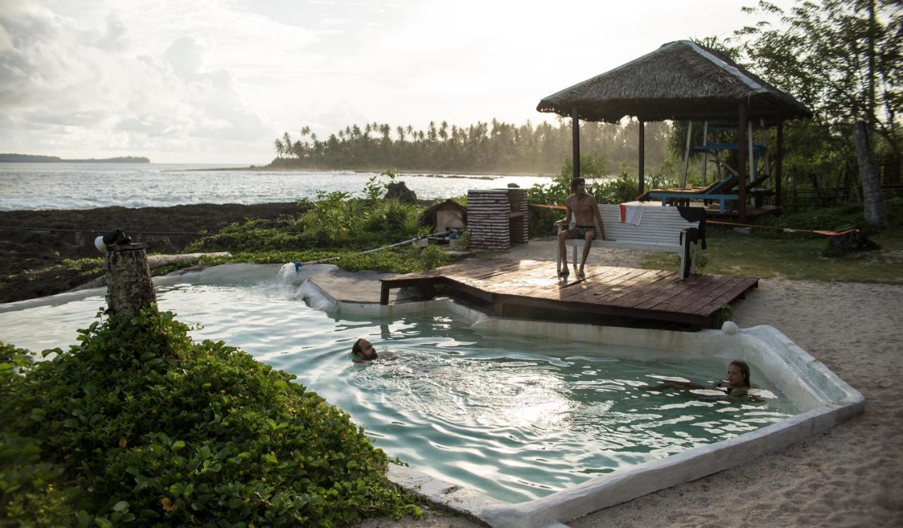Simeulue Surflodges Lasikin Luaran gambar