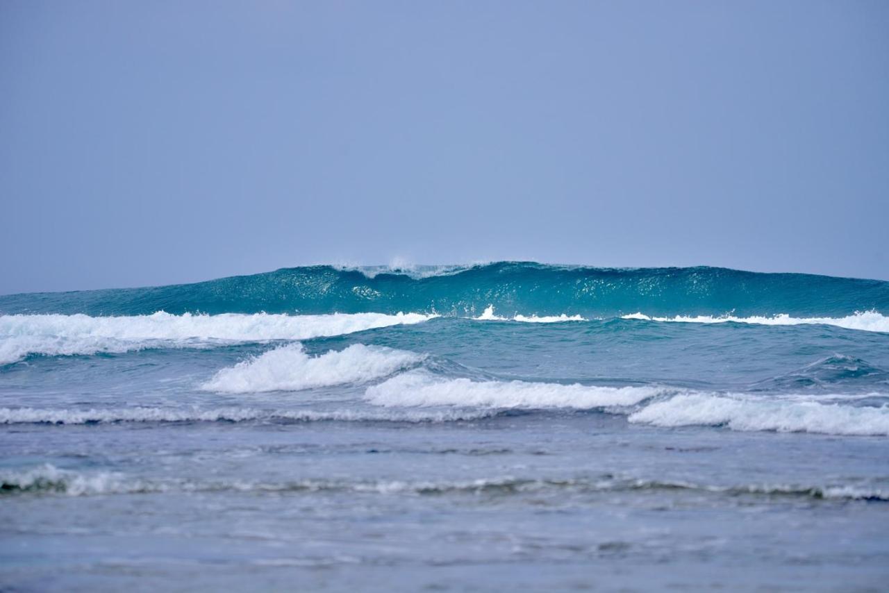 Simeulue Surflodges Lasikin Luaran gambar