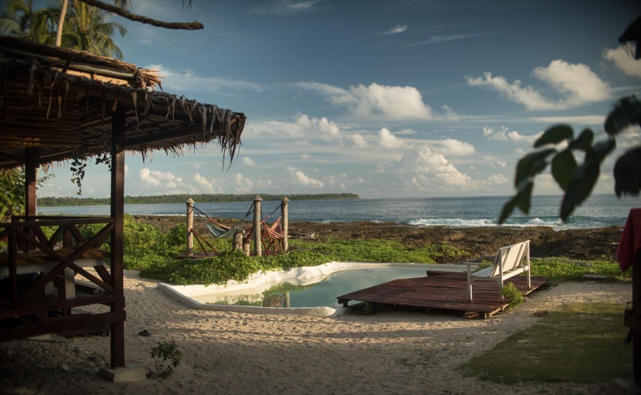 Simeulue Surflodges Lasikin Luaran gambar