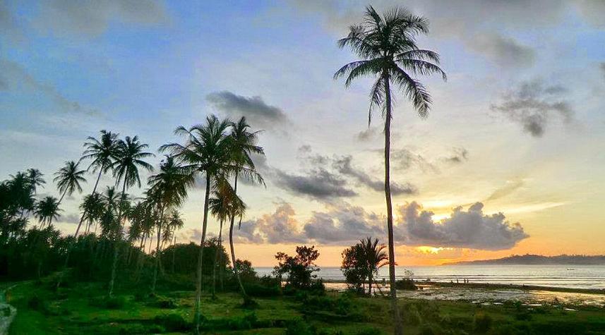 Simeulue Surflodges Lasikin Luaran gambar